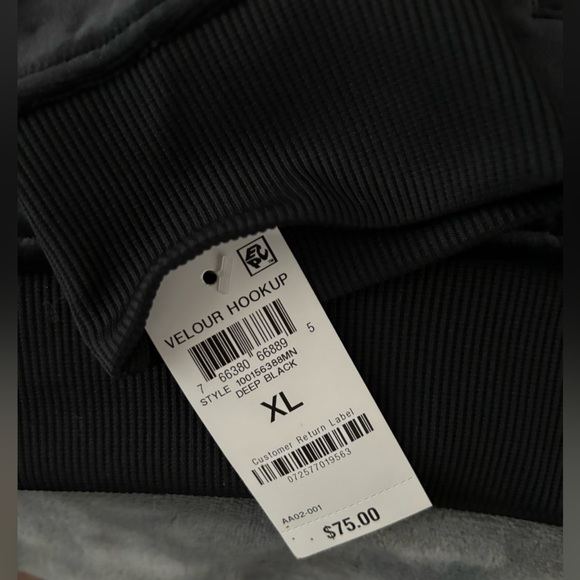 INC velour jump suit its a size XL black with gold pin strips - Picture 4 of 12